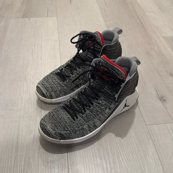 Jordan 32 MVP - Picture 1 of 6